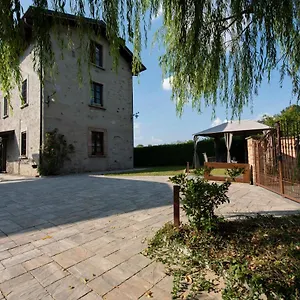 Cascina Costa Farm stay